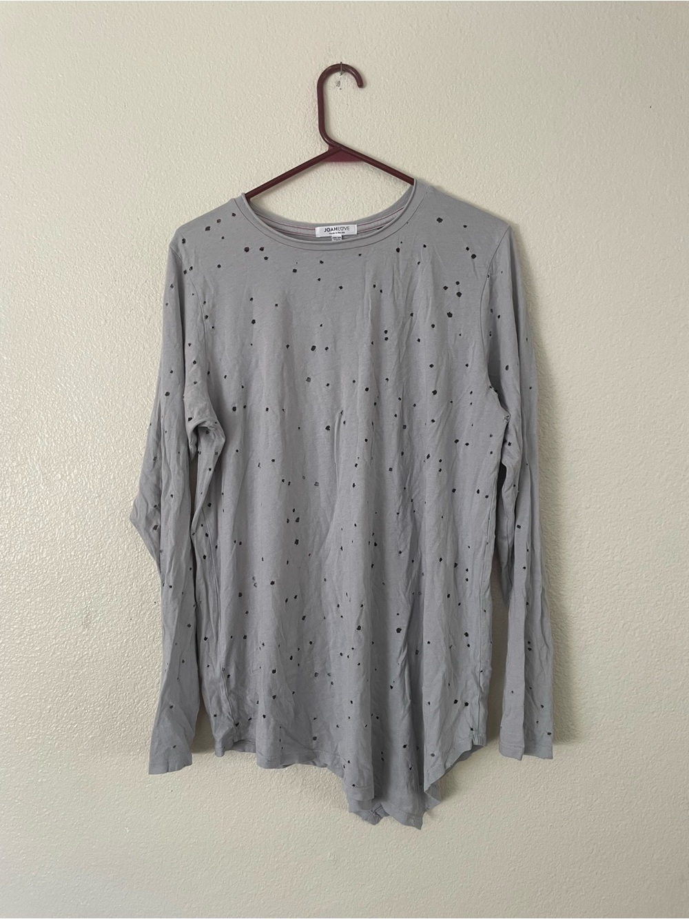 Women's Light Gray Long-Sleeve Crewneck Tee with Holes